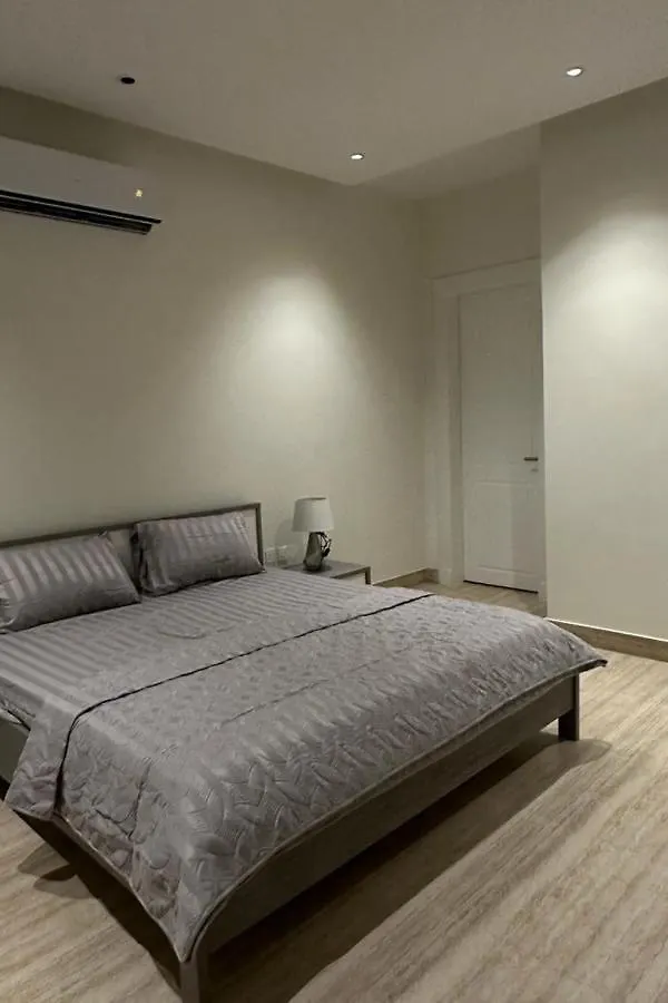 شقة فاخرة بثلاث غرف نوم مع موقف خاص ودخول ذكي -A3 Riaad Appartement